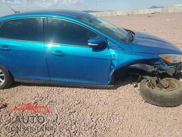 FORD FOCUS 2016 - 1FADP3F22GL369822