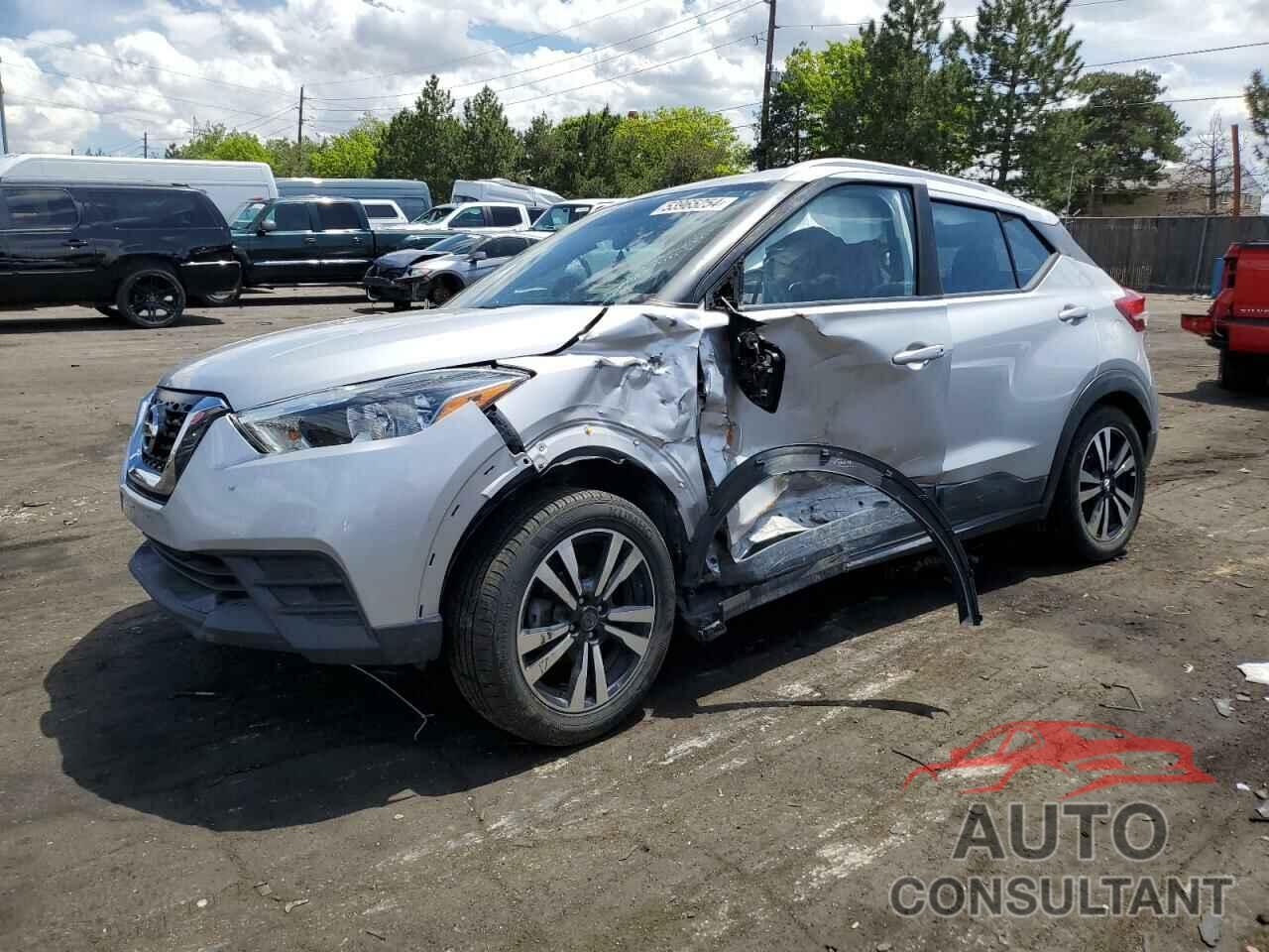 NISSAN KICKS 2019 - 3N1CP5CU5KL549240