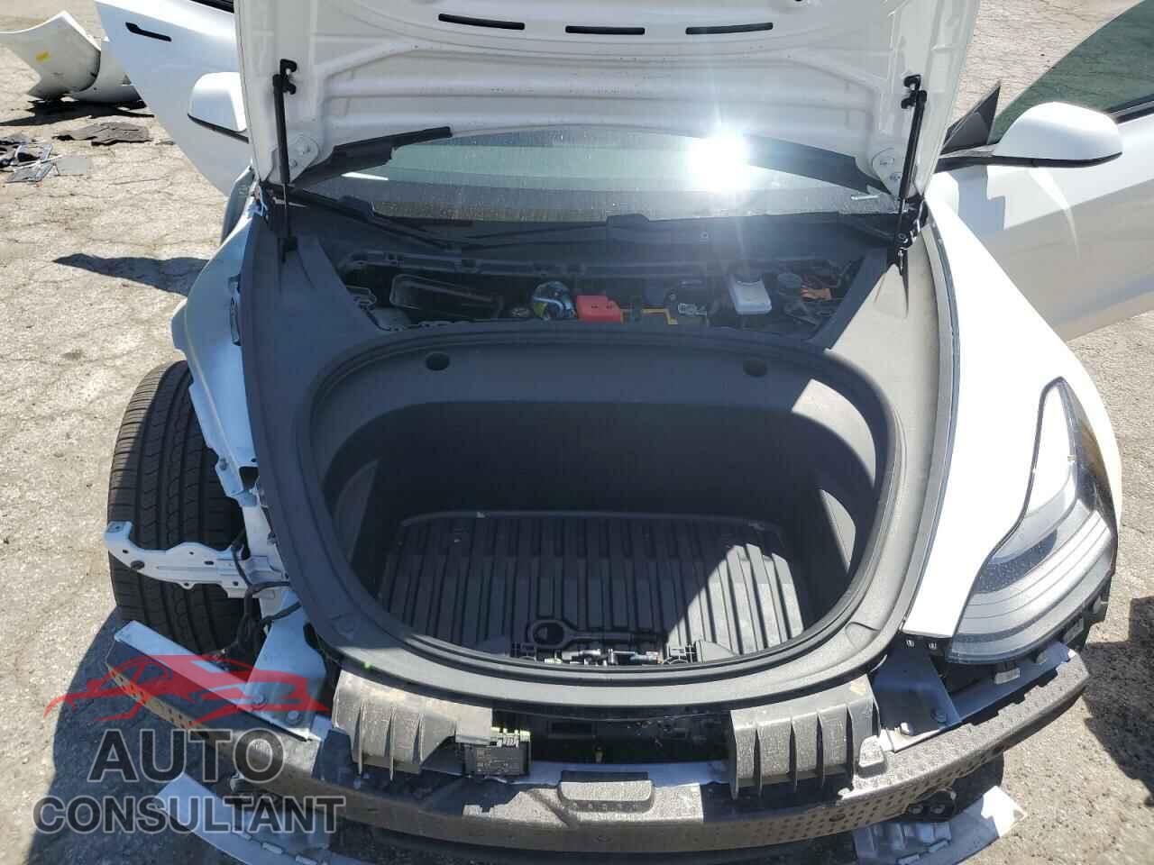 TESLA MODEL 3 2021 - 5YJ3E1EB4MF939903