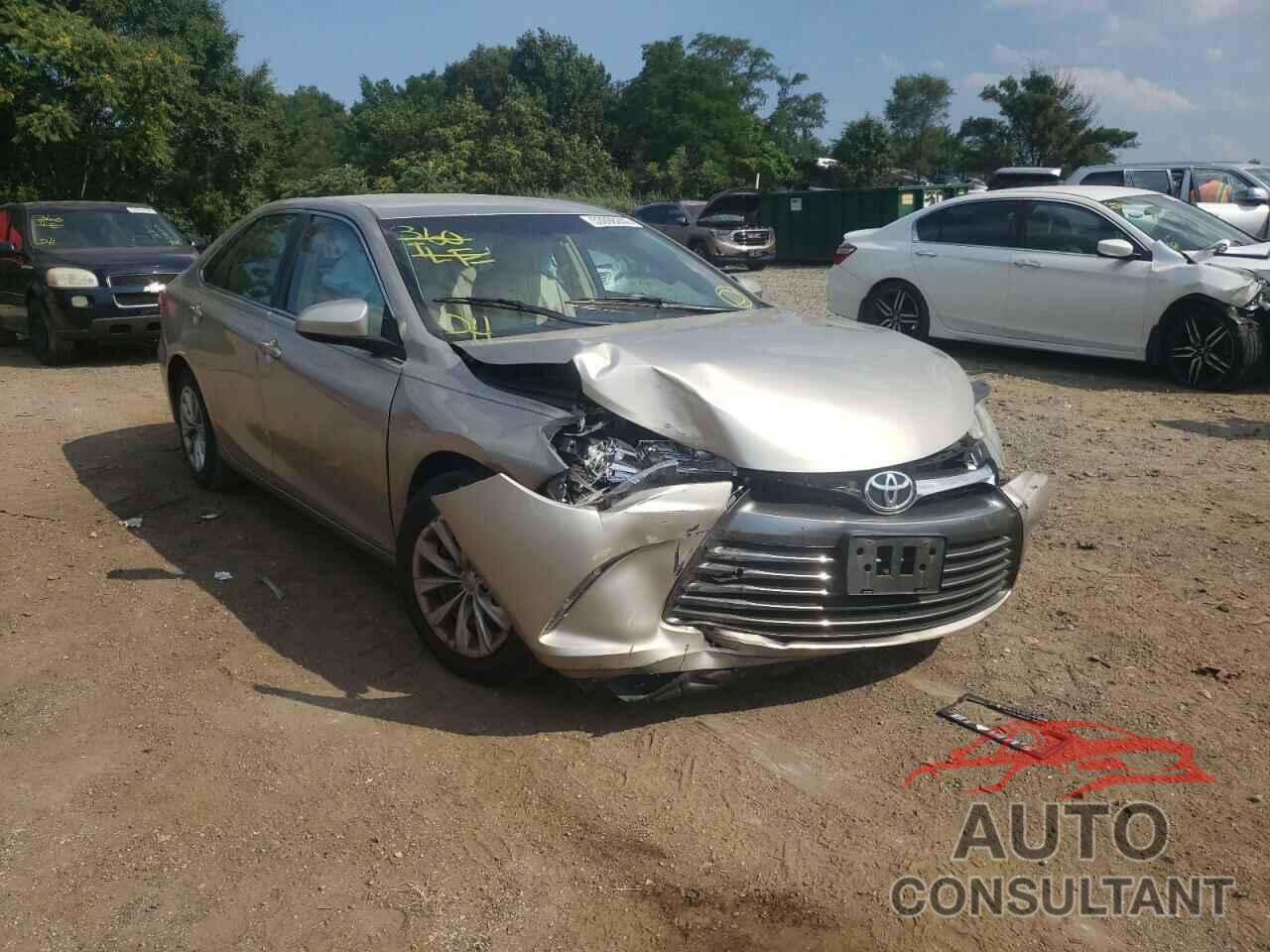 TOYOTA CAMRY 2016 - 4T4BF1FK7GR578817