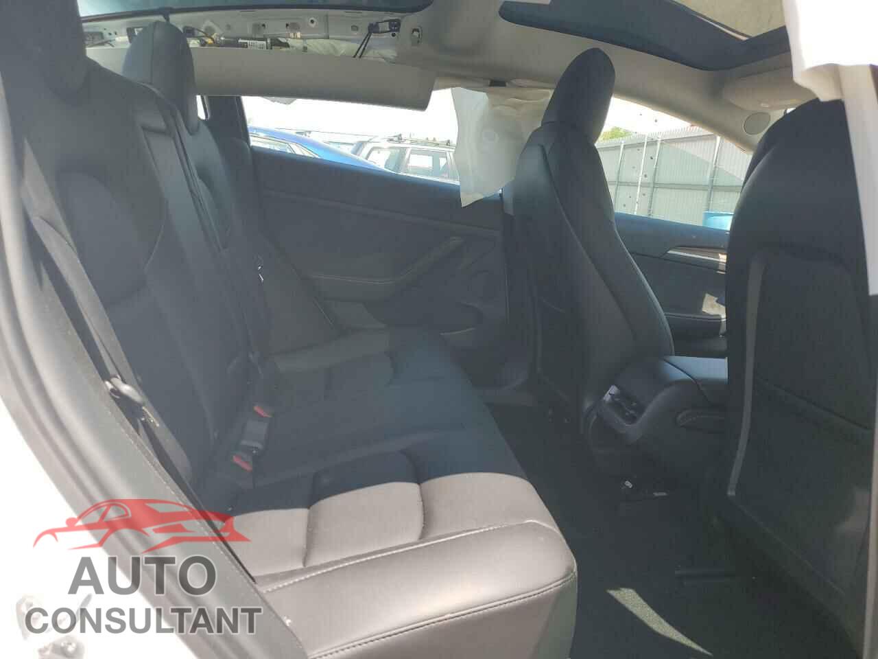 TESLA MODEL 3 2021 - 5YJ3E1EA0MF082244