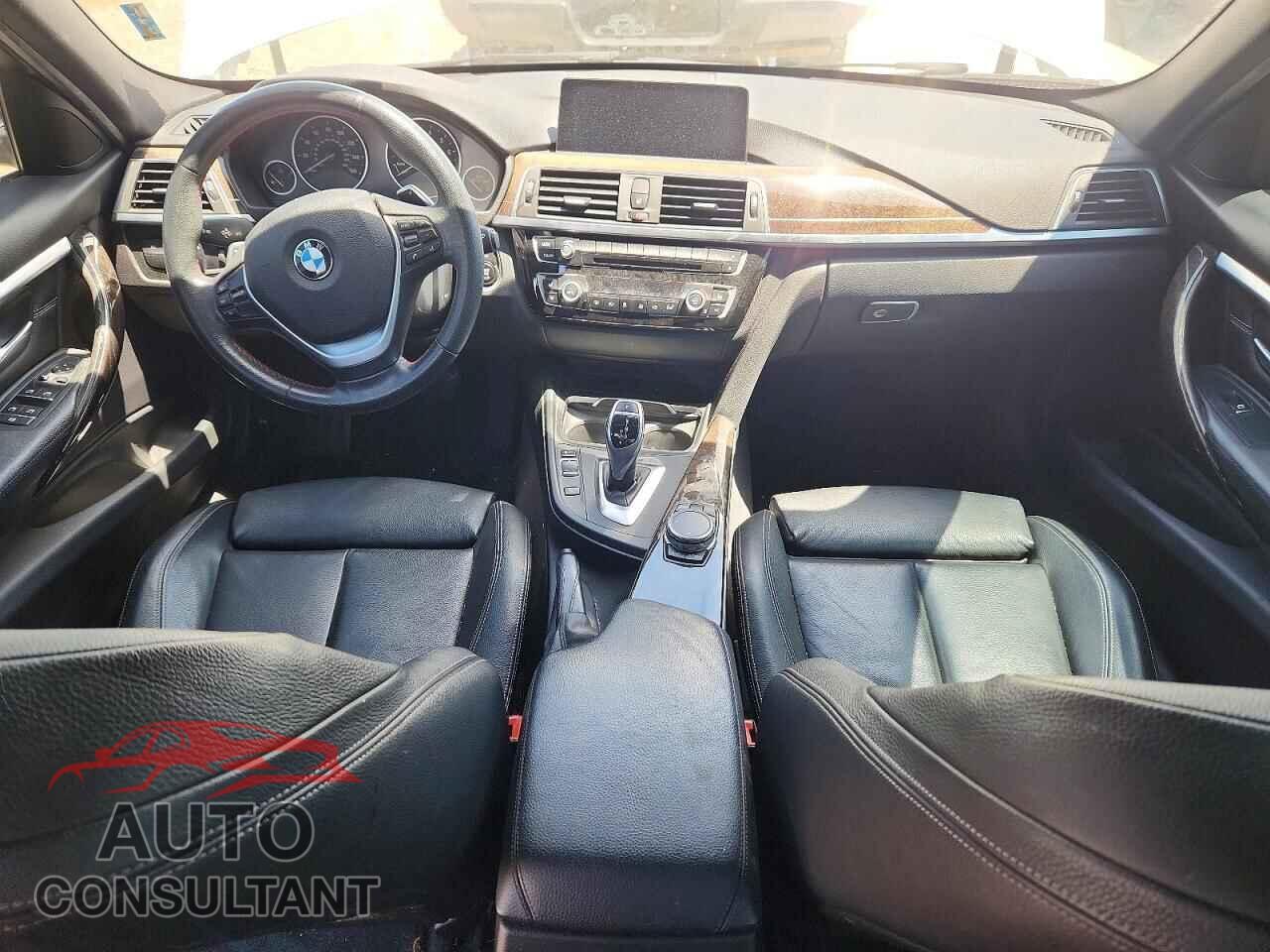 BMW 3 SERIES 2016 - WBA8E9G57GNU28846