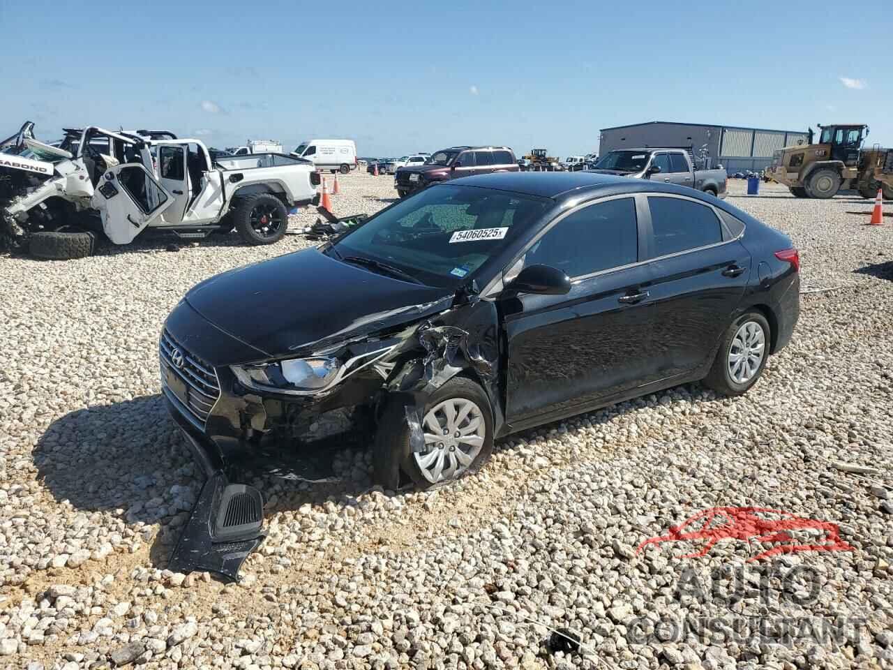 HYUNDAI ACCENT 2022 - 3KPC24A61NE183179