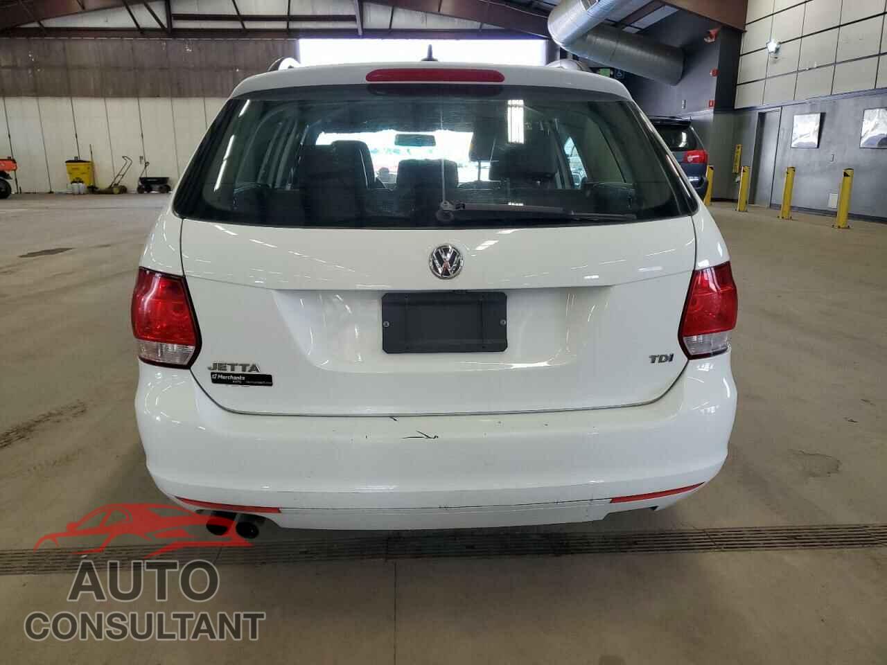 VOLKSWAGEN JETTA 2014 - 3VWPL7AJ3EM611339