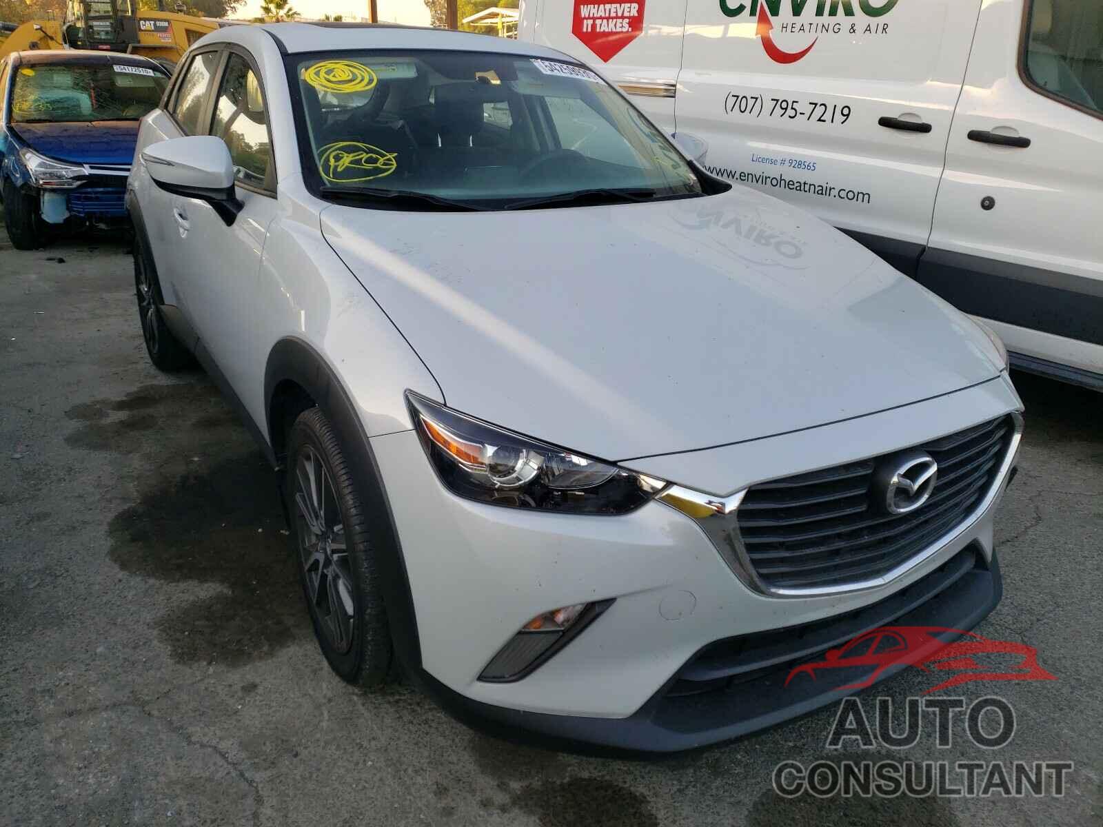 MAZDA CX-3 2017 - JM1DKDC73H0156931