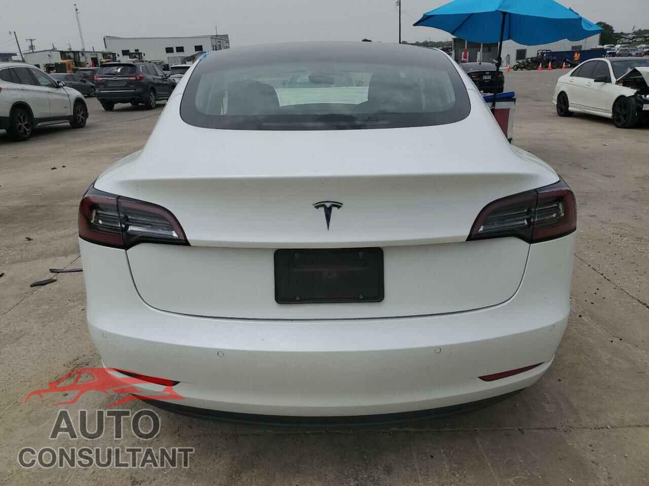 TESLA MODEL 3 2020 - 5YJ3E1EA9LF632071
