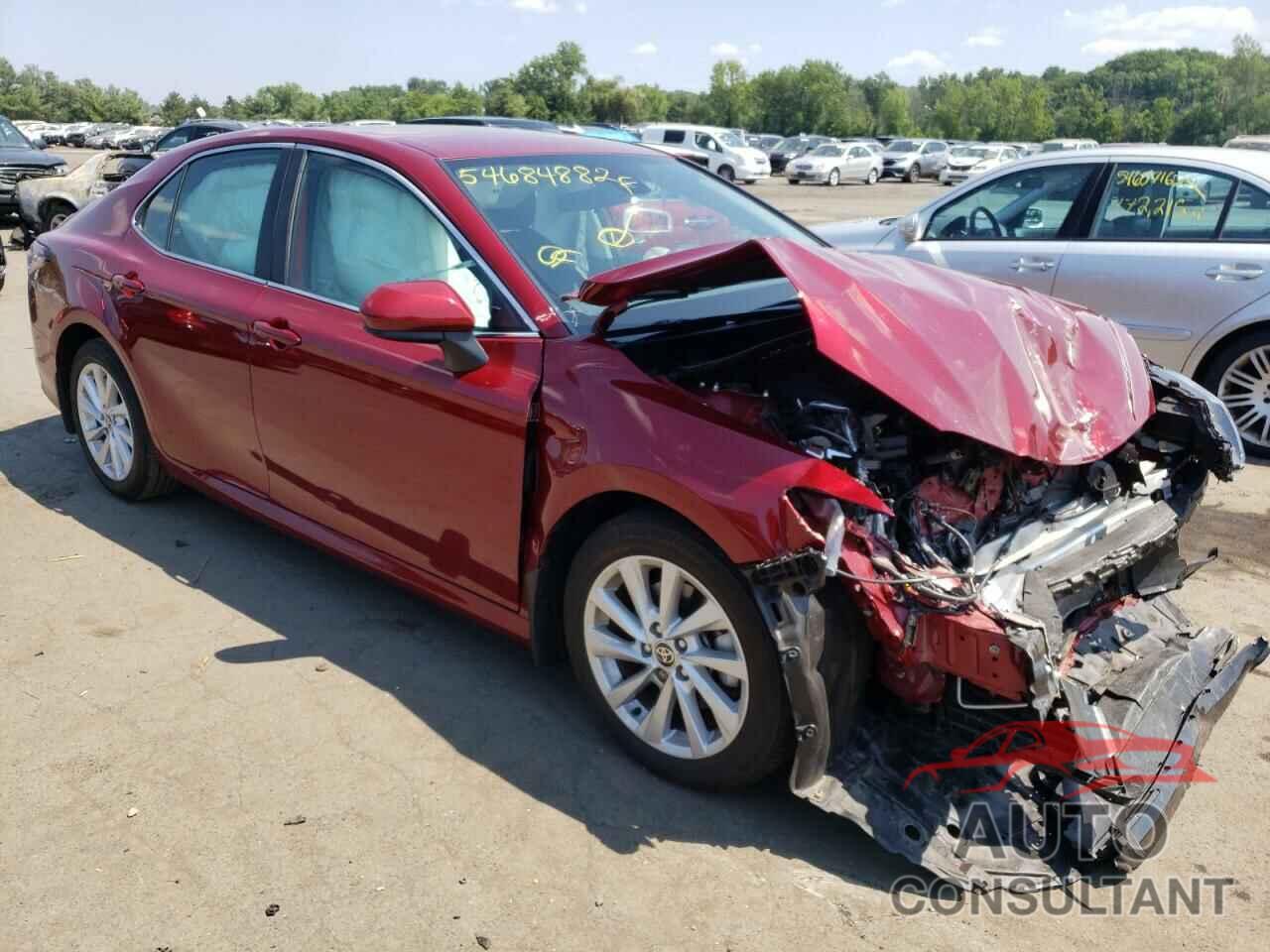 TOYOTA CAMRY 2021 - 4T1C11AK9MU456931