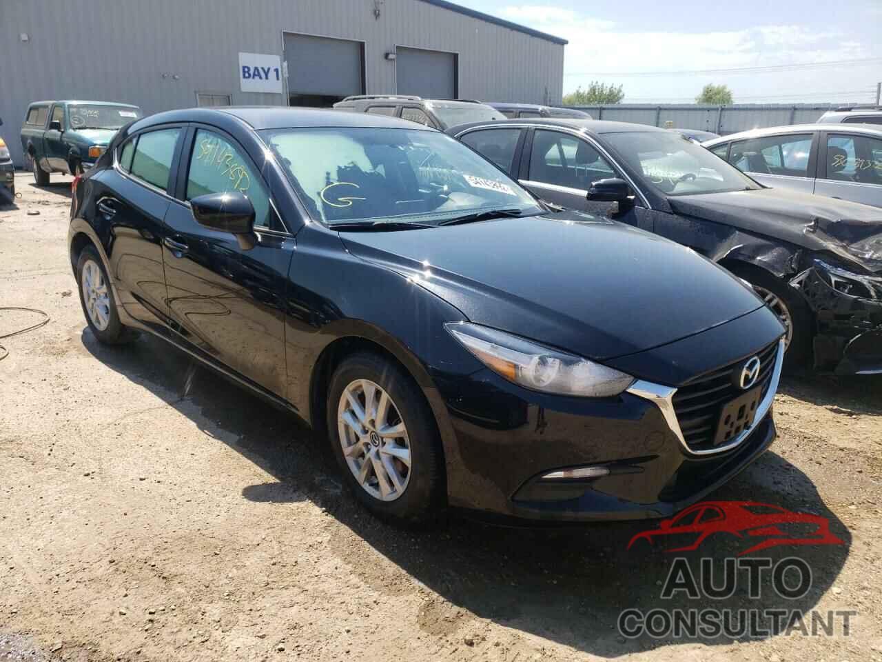 MAZDA 3 2017 - 3MZBN1K79HM137695