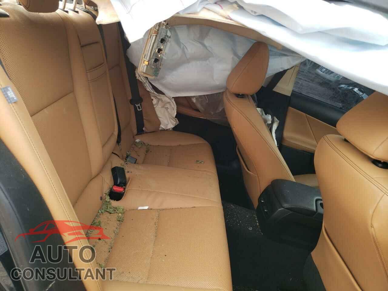 LEXUS IS 2017 - JTHCM1D28H5024434