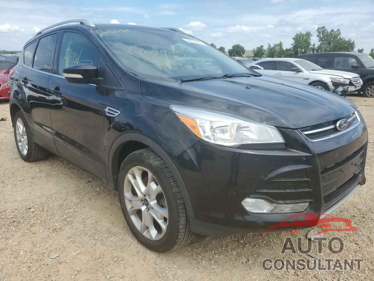 FORD ESCAPE 2016 - 1FMCU9J9XGUC68037