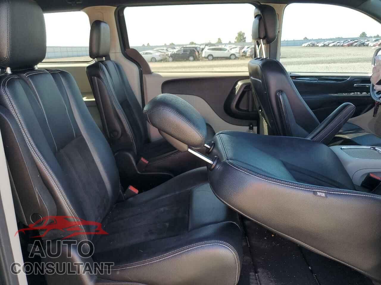 DODGE CARAVAN 2017 - 2C4RDGCG3HR690017