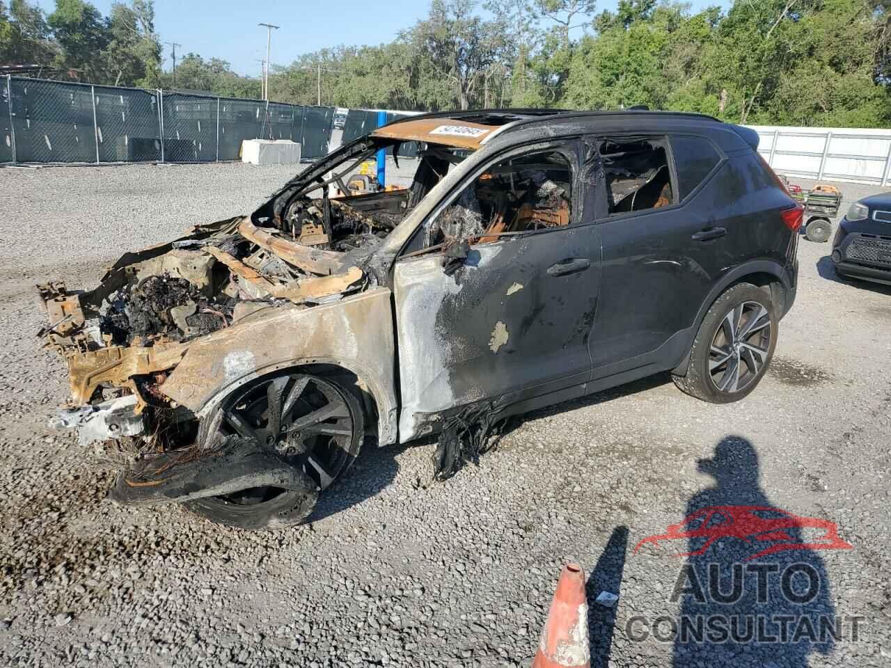 VOLVO XC40 2020 - YV4162UM8L2184542