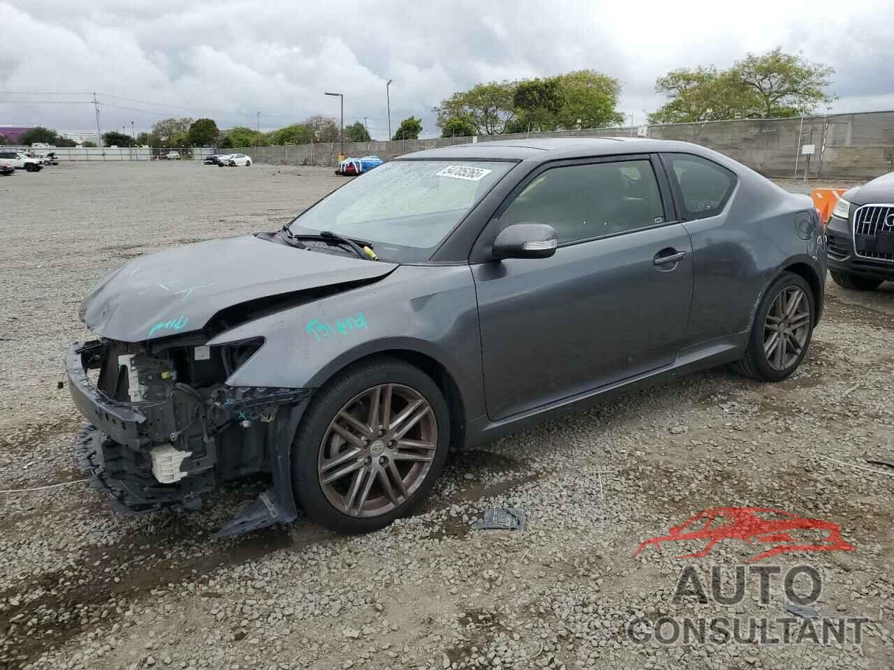 TOYOTA SCION 2013 - JTKJF5C77D3057415