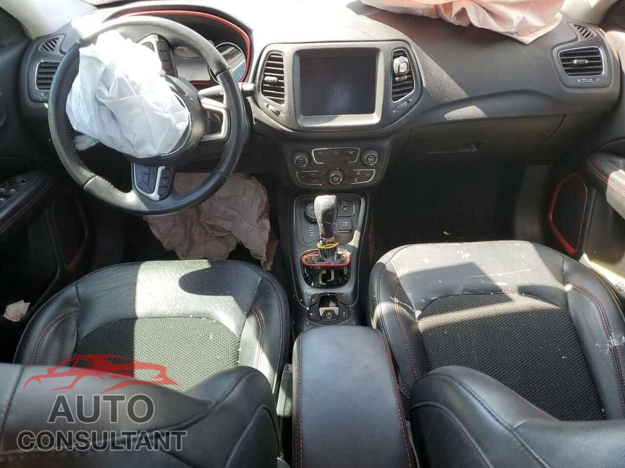 JEEP COMPASS 2019 - 3C4NJDDB4KT829083