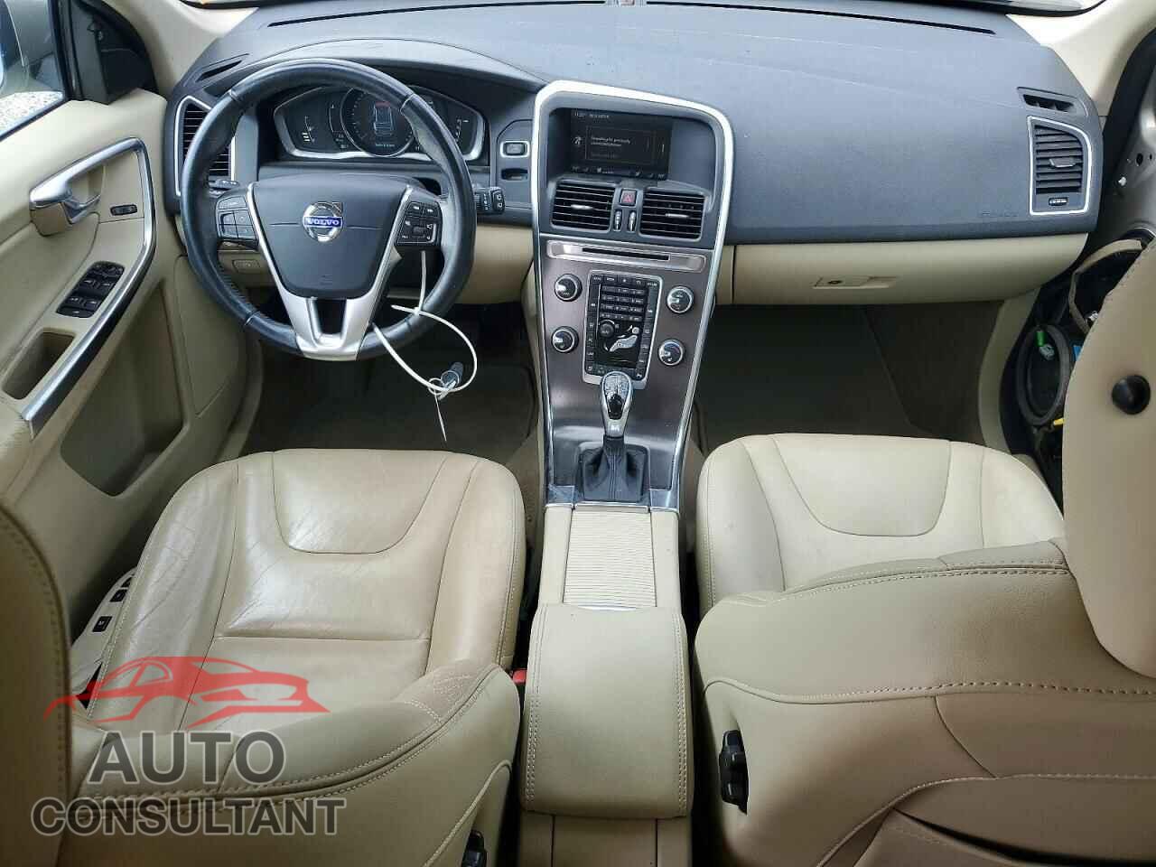 VOLVO XC60 2015 - YV440MDC8F2586728