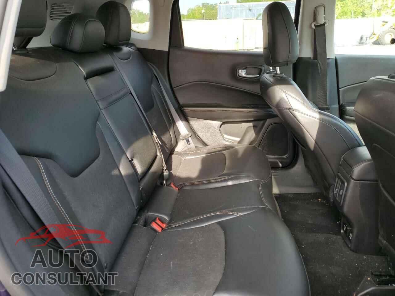 JEEP COMPASS 2018 - 3C4NJDBBXJT480819