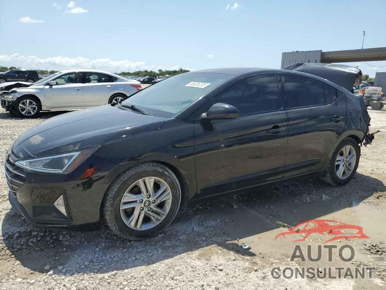 HYUNDAI ELANTRA 2020 - 5NPD84LF0LH572792