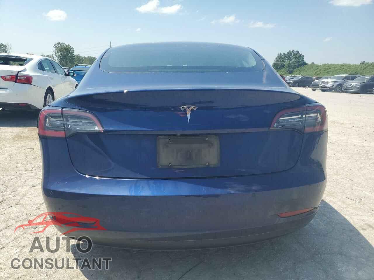 TESLA MODEL 3 2022 - 5YJ3E1EA2NF369781