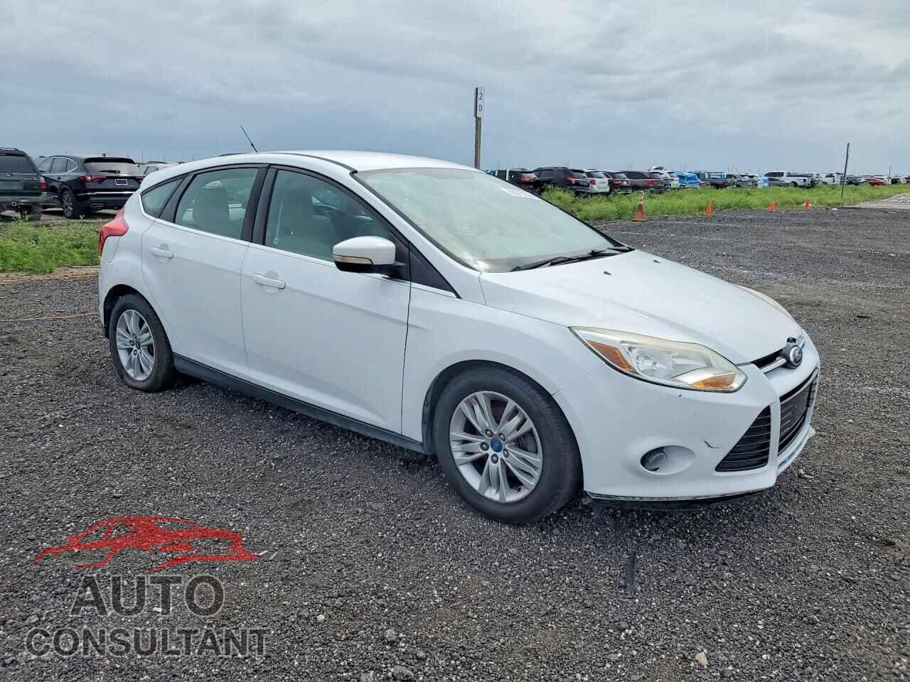 FORD FOCUS 2012 - 1FAHP3M21CL287868