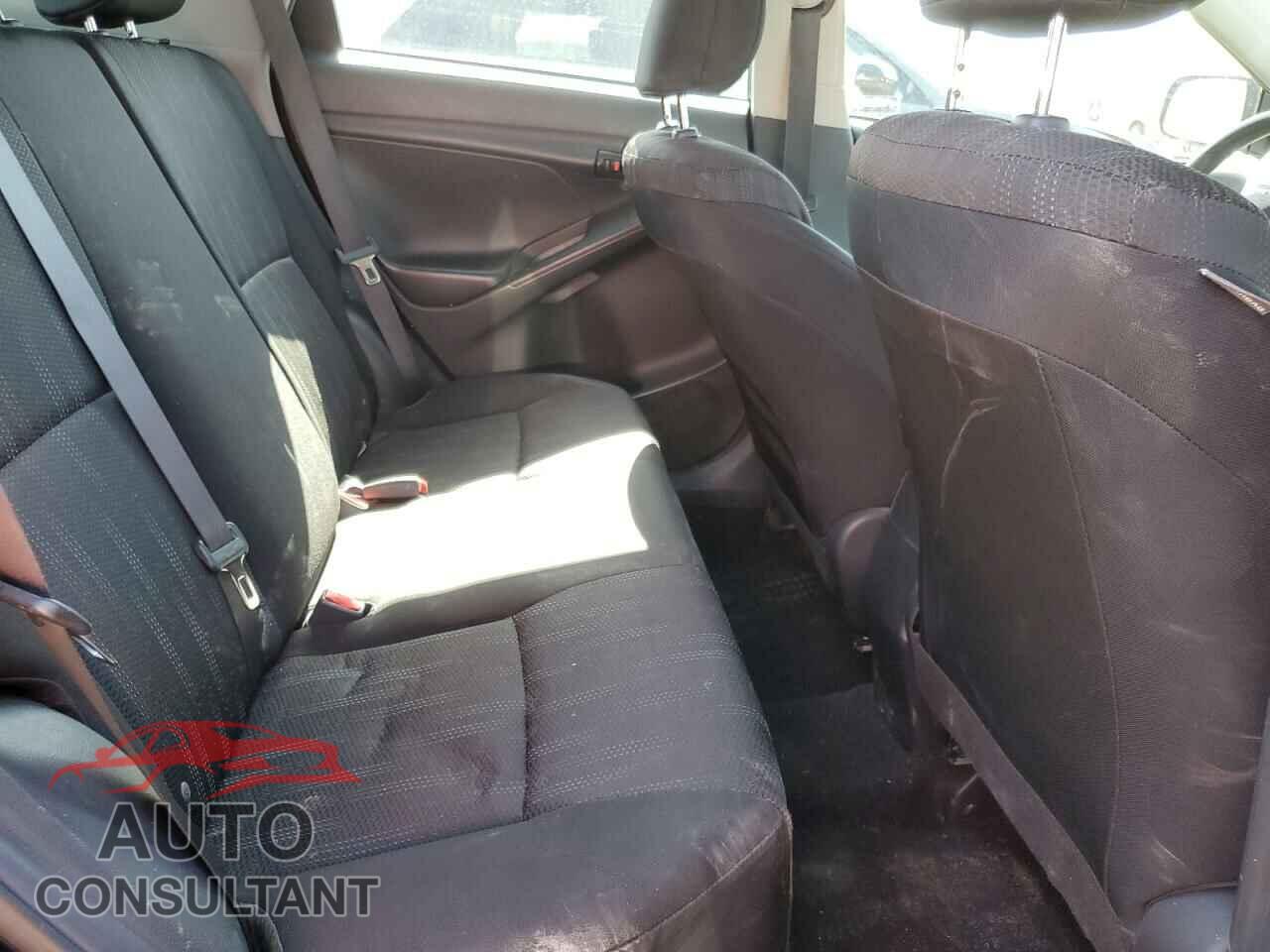 TOYOTA MATRIX 2014 - 2T1KU4EEXEC132740