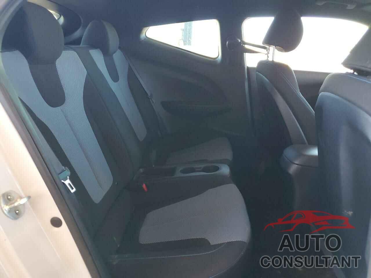 HYUNDAI VELOSTER 2021 - KMHTG6AF7MU032825
