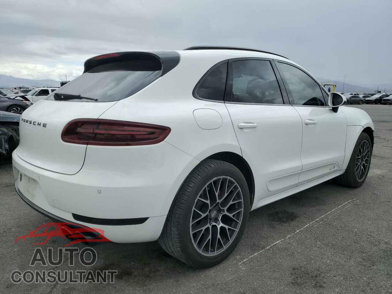 PORSCHE MACAN 2017 - WP1AG2A57HLB51772
