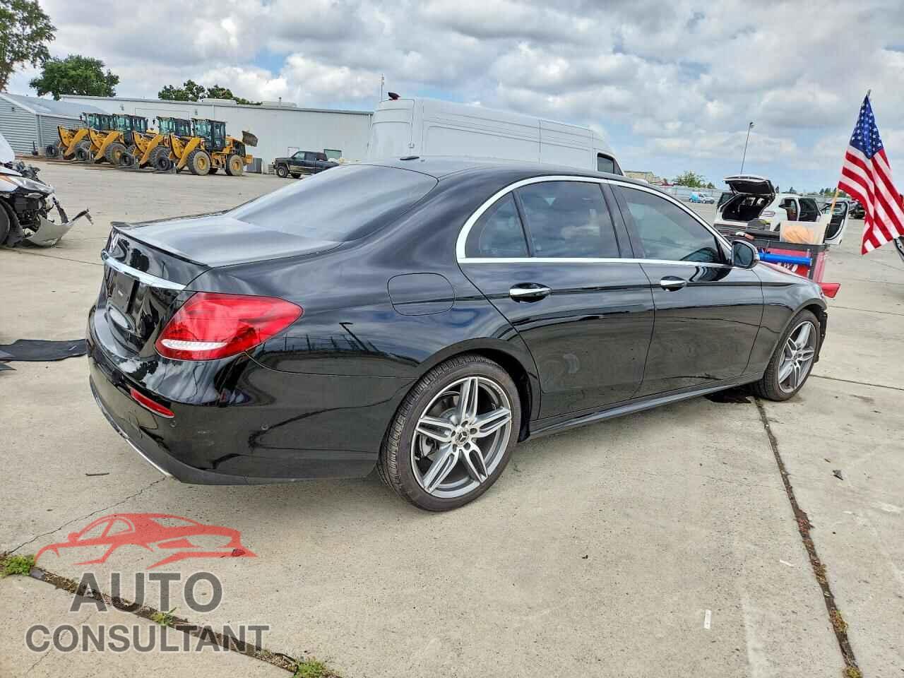 MERCEDES-BENZ E-CLASS 2019 - WDDZF4JB0KA508338