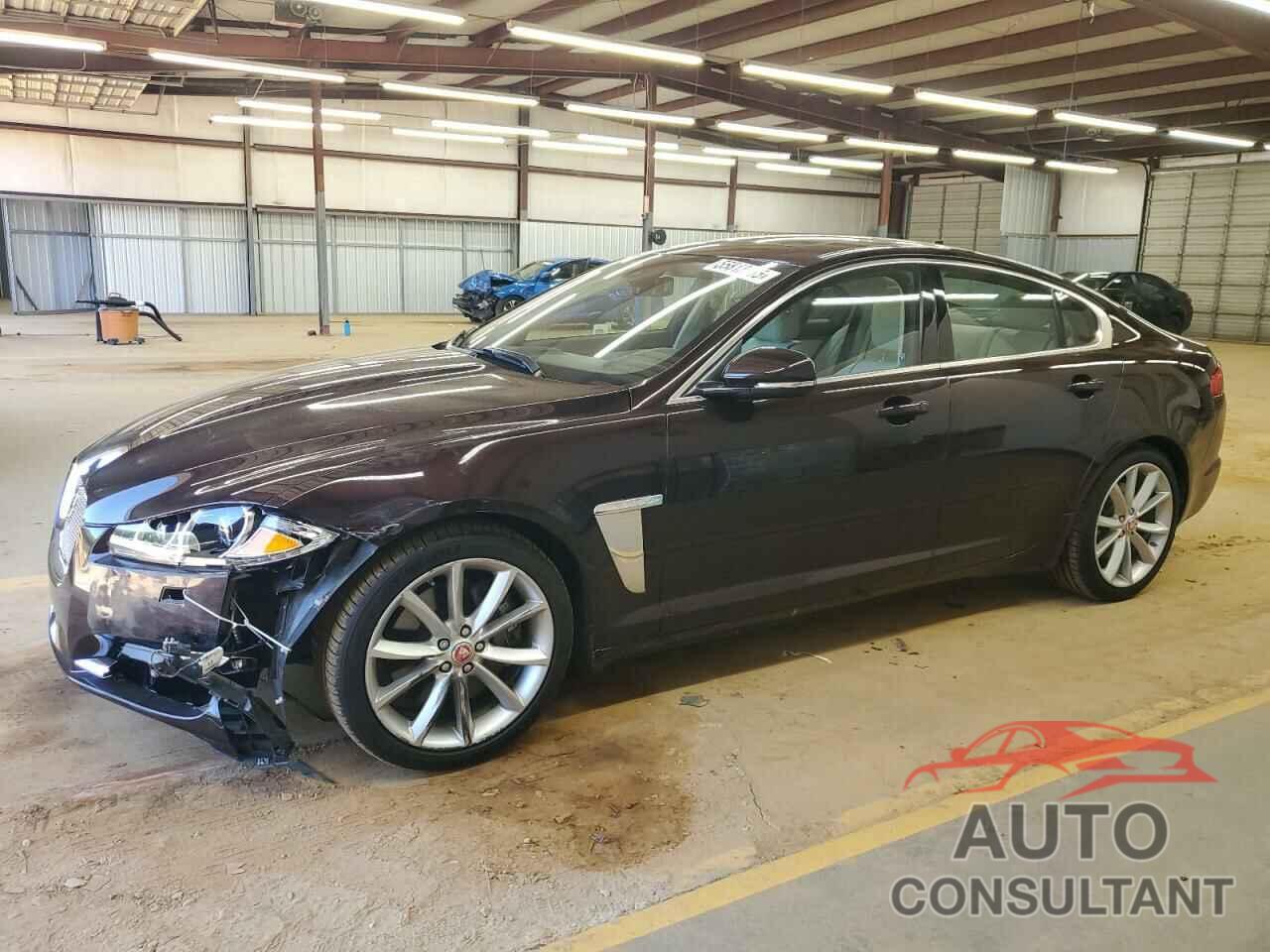 JAGUAR XF 2015 - SAJWA0F71F8U65362