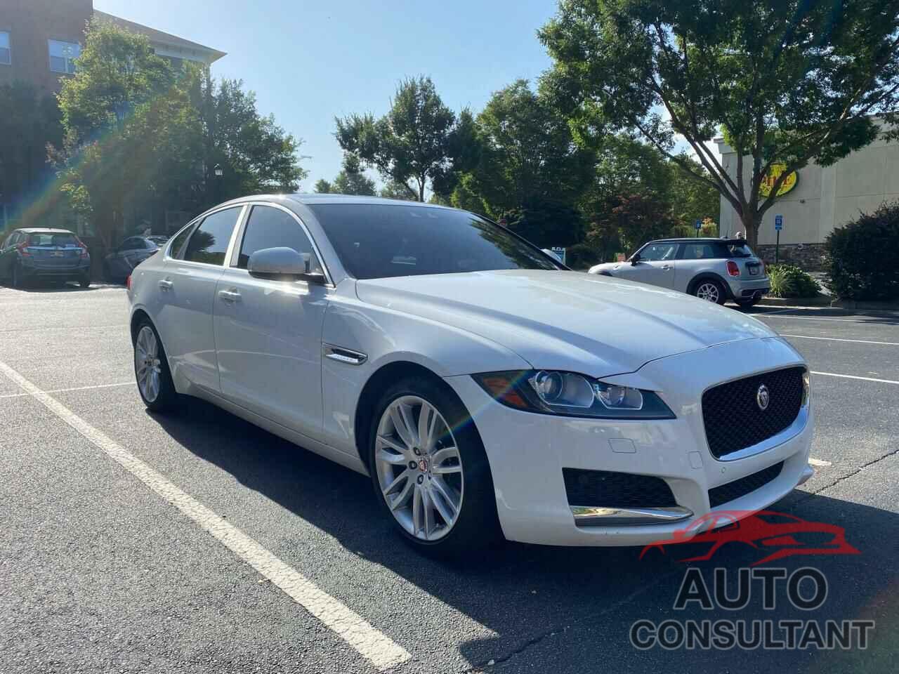 JAGUAR XF 2016 - SAJBE4BV0GCY13763