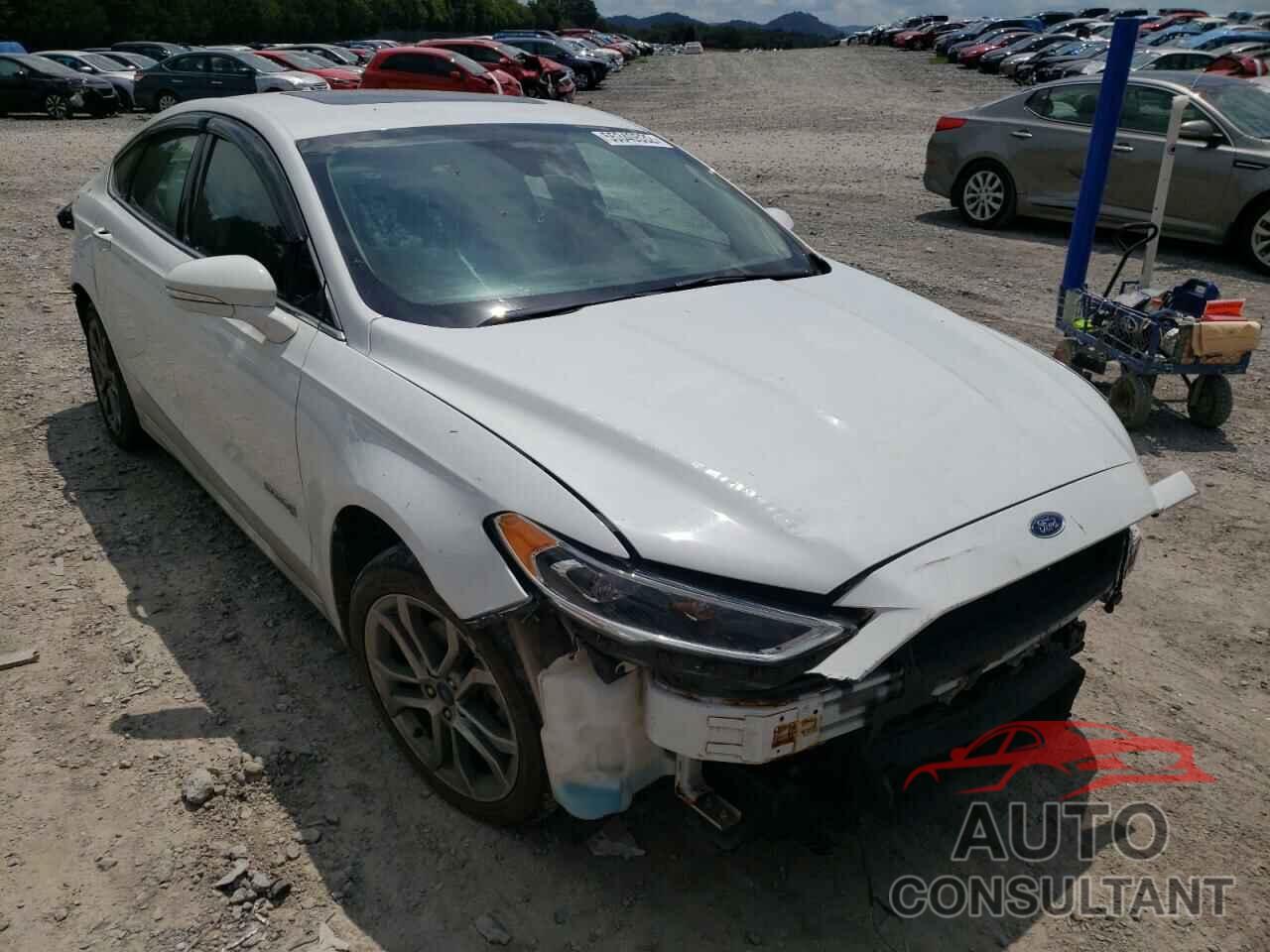 FORD FUSION 2019 - 3FA6P0RU6KR140932