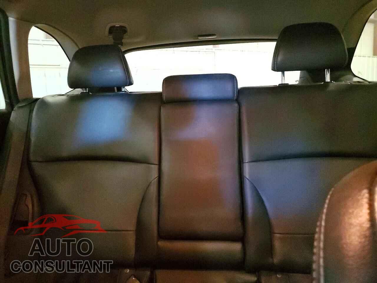SUBARU OUTBACK 2018 - 4S4BSANC0J3213960