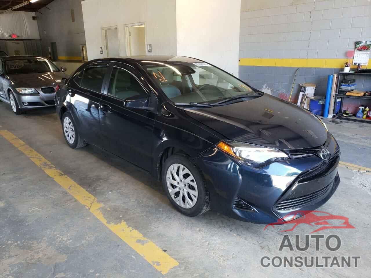 TOYOTA COROLLA 2018 - 5YFBURHE0JP778257