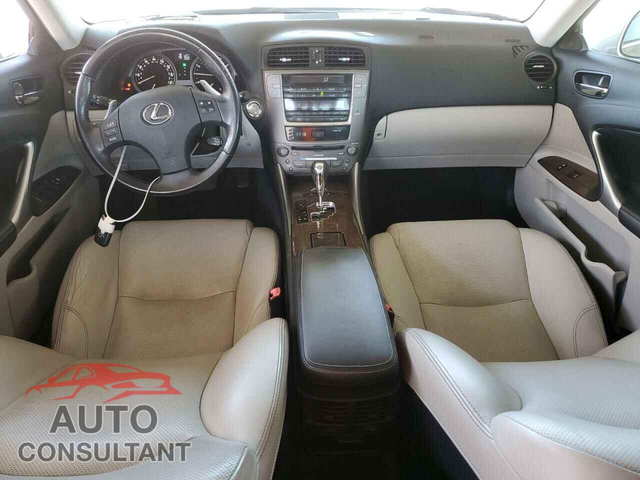 LEXUS IS 2010 - JTHBF5C22A5112352