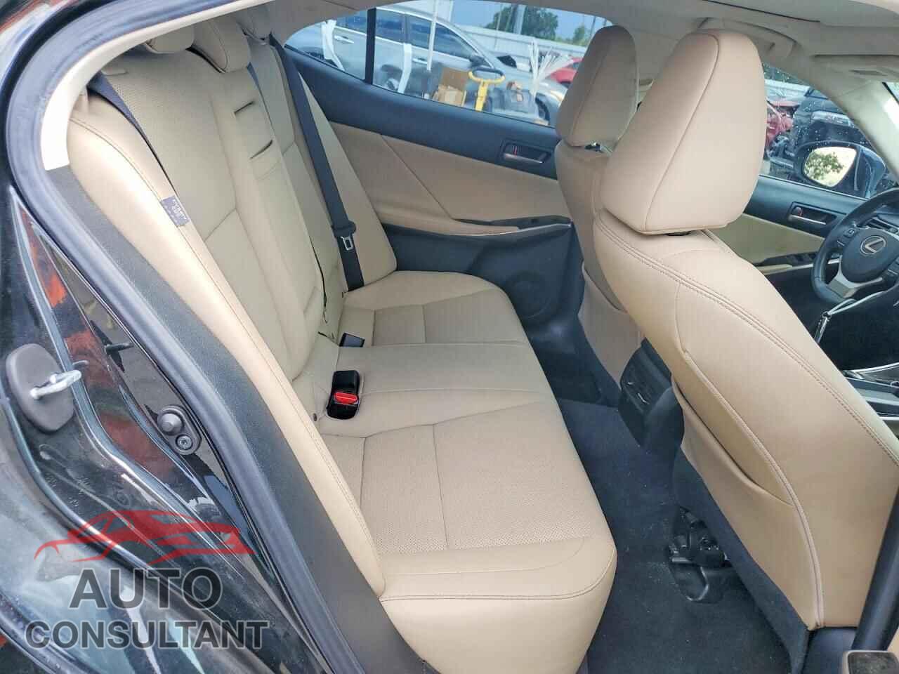 LEXUS IS 2020 - JTHAA1D20L5106473