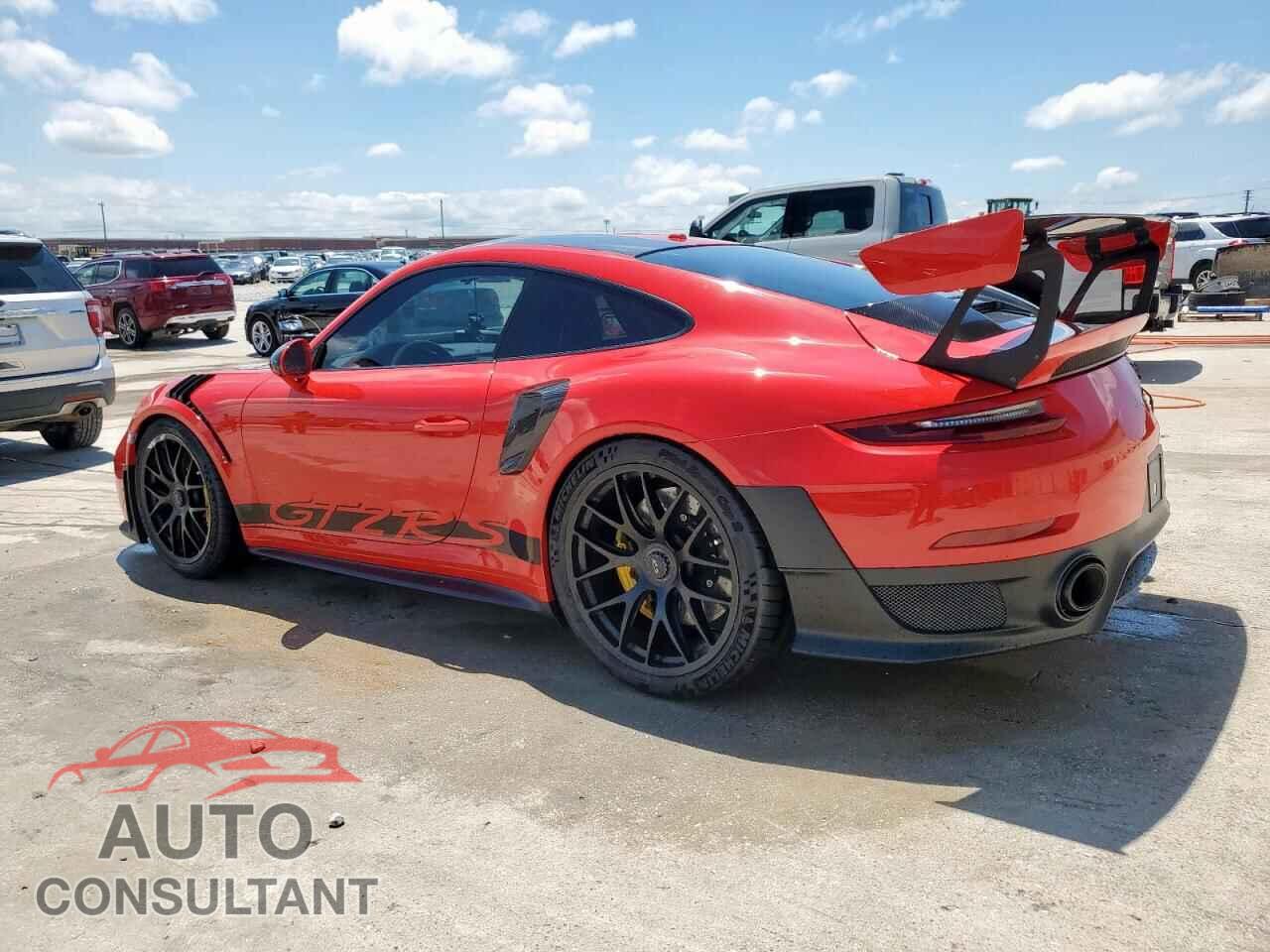 PORSCHE 911 2018 - WP0AE2A90JS185090