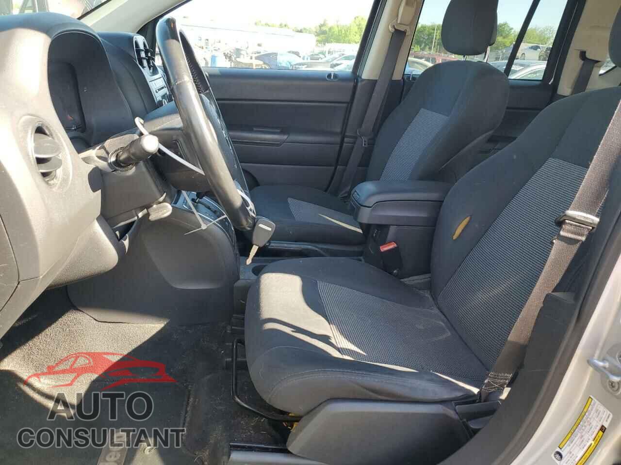JEEP COMPASS 2011 - 1J4NF1FB0BD188656
