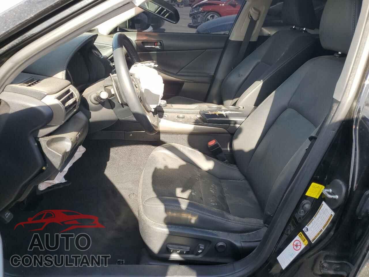 LEXUS IS 2015 - JTHBF1D21F5053762