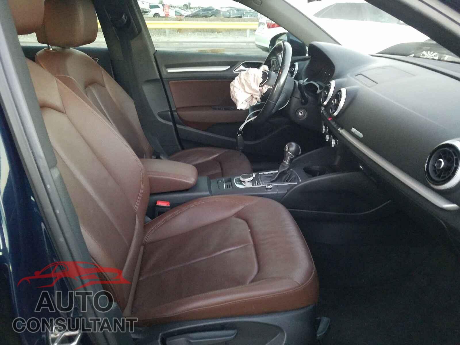 AUDI A3 2017 - WAUAUGFF6H1026344