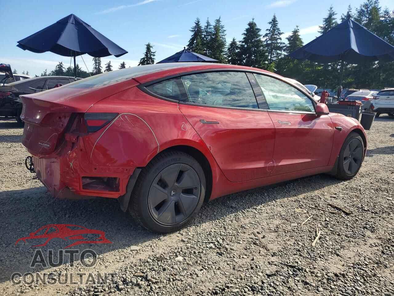 TESLA MODEL 3 2021 - 5YJ3E1EB2MF019767