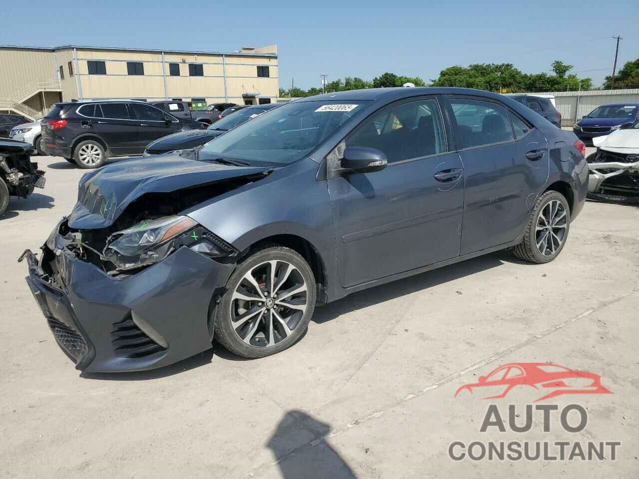 TOYOTA COROLLA 2018 - 5YFBURHE7JP784332