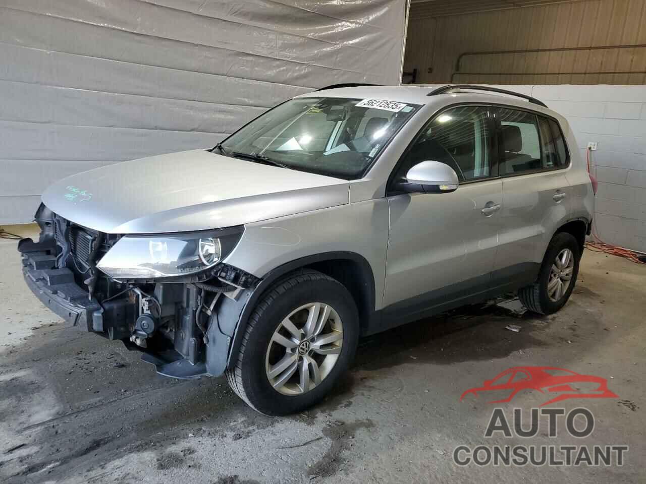 VOLKSWAGEN TIGUAN 2016 - WVGBV7AX7GW579313