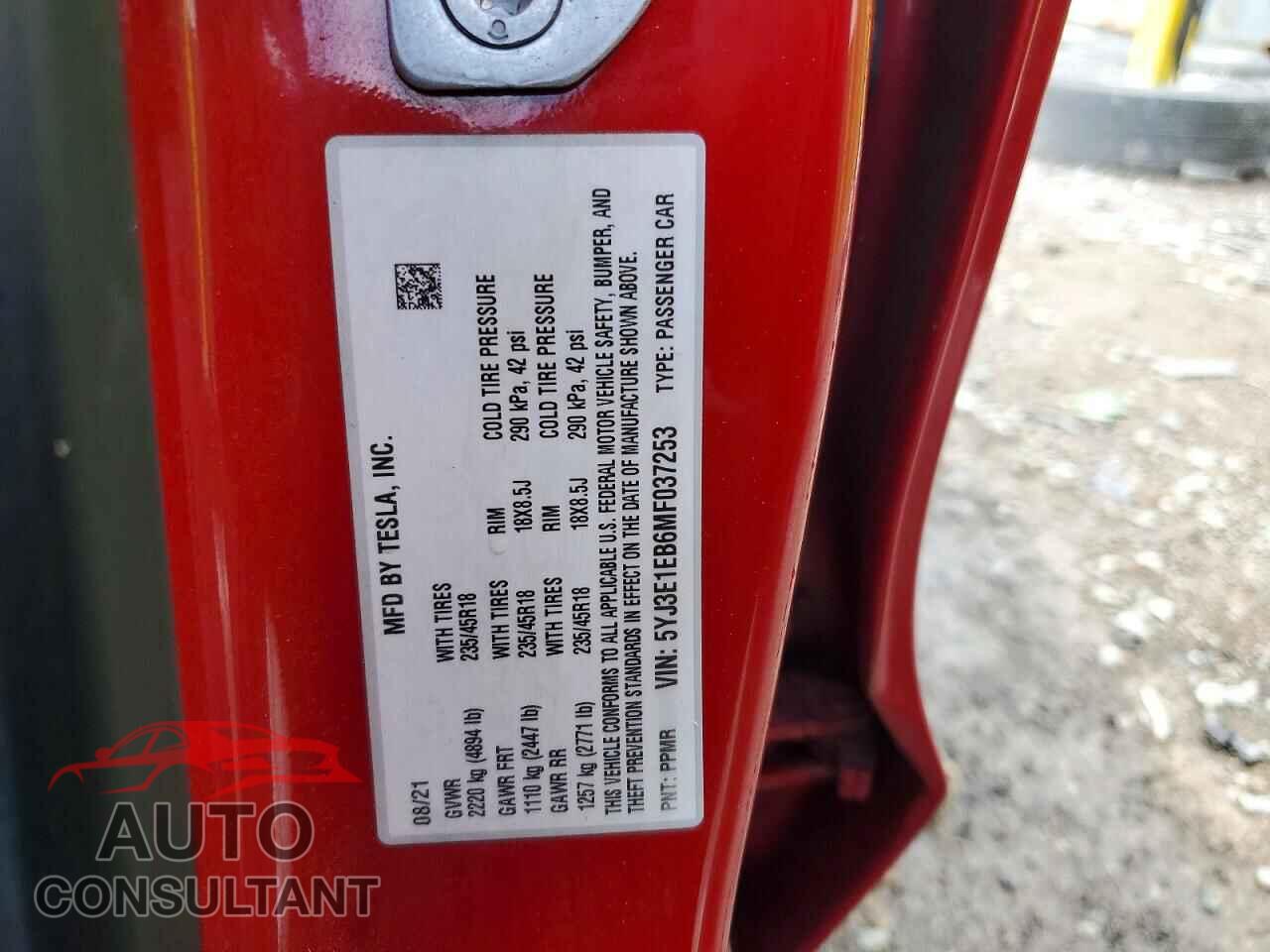 TESLA MODEL 3 2021 - 5YJ3E1EB6MF037253