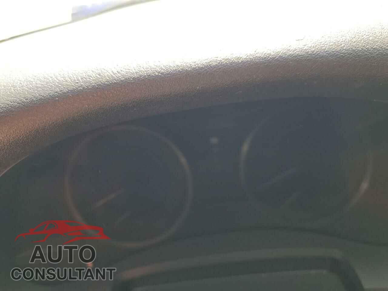 LEXUS IS 2011 - JTHFF2C28B2517151