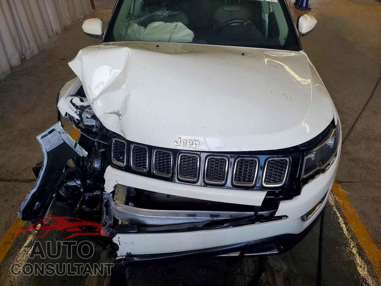 JEEP COMPASS 2020 - 3C4NJDCB0LT246013