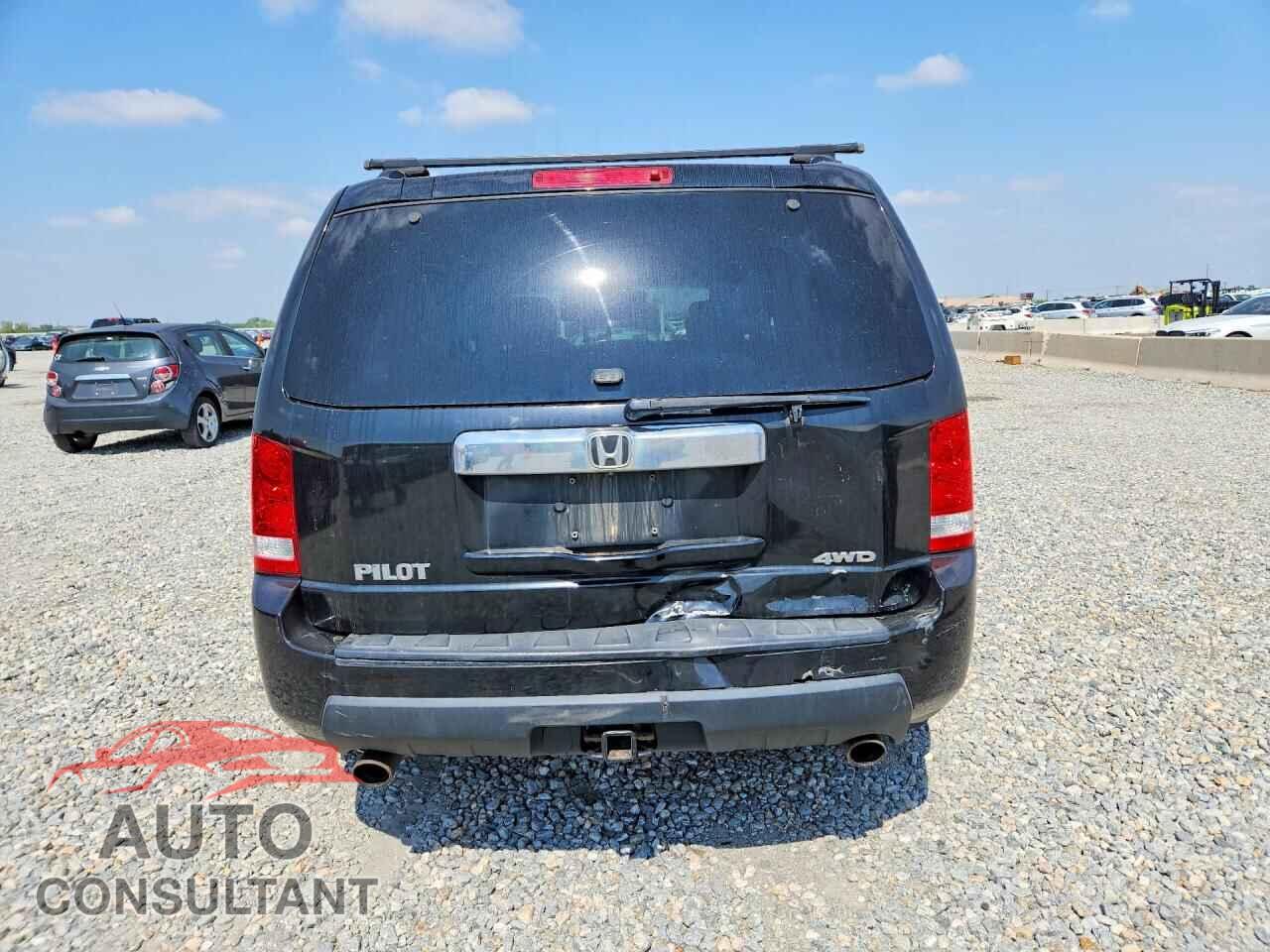 HONDA PILOT 2011 - 5FNYF4H54BB091030