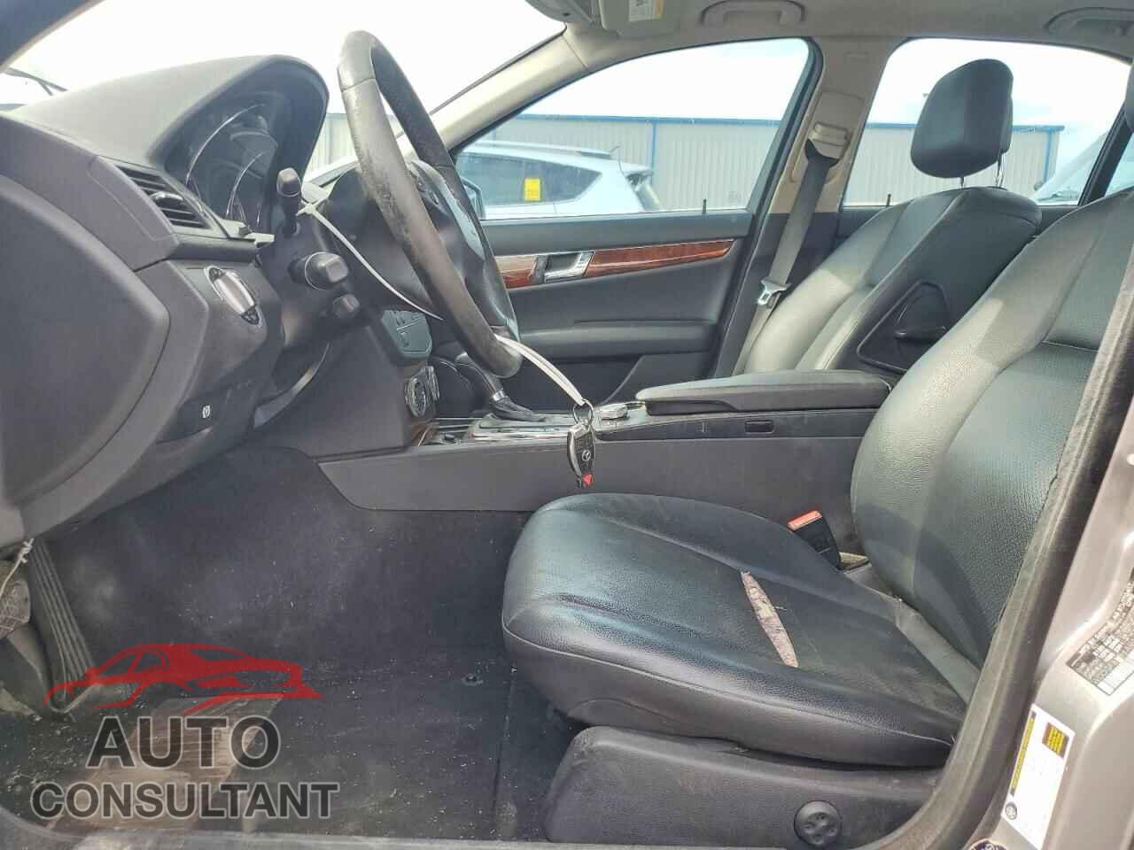 MERCEDES-BENZ C-CLASS 2010 - WDDGF8BB6AR092342