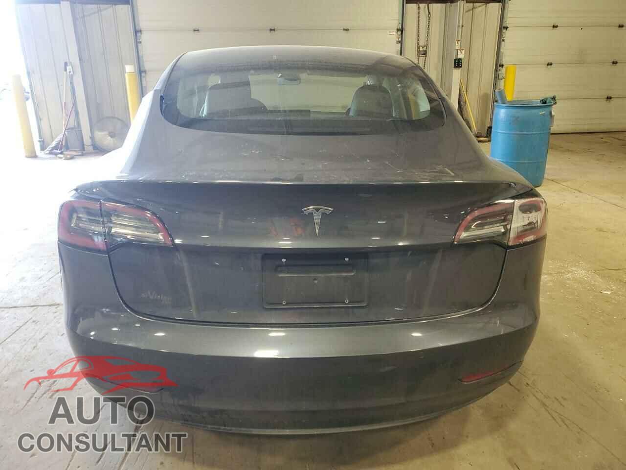 TESLA MODEL 3 2021 - 5YJ3E1EAXMF086348