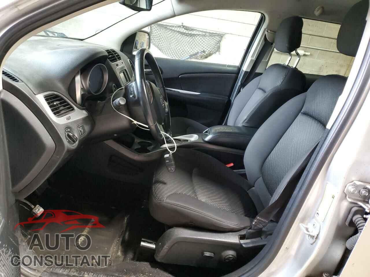 DODGE JOURNEY 2012 - 3C4PDCBG2CT330096