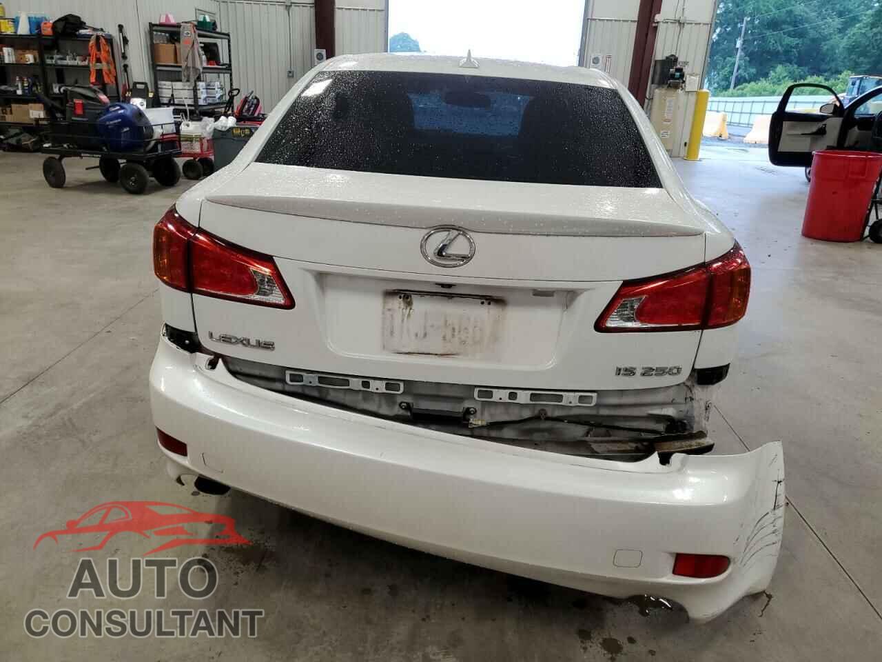 LEXUS IS 2009 - JTHBK262X95094815