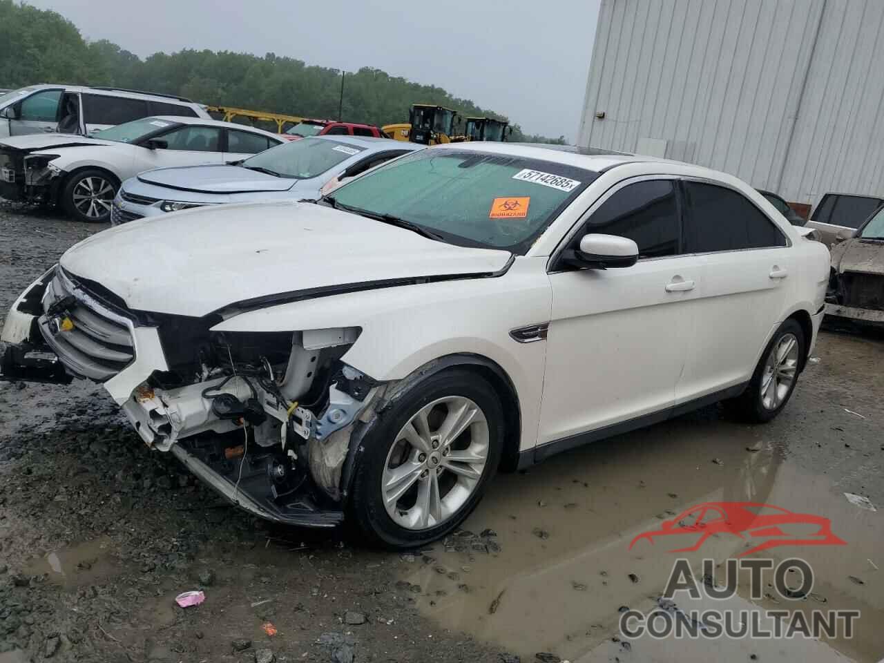 FORD TAURUS 2013 - 1FAHP2E85DG205809
